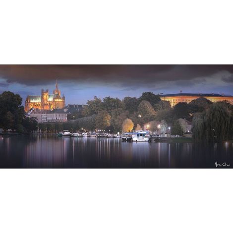 Tableau sur verre synthétique Skyline plan eau 65x145 cm - Impression sur Verre synthétique - Image HD  imprimée sur Verre synthétique - Tableau mural décoratif - Fabriqué en France (1/5)