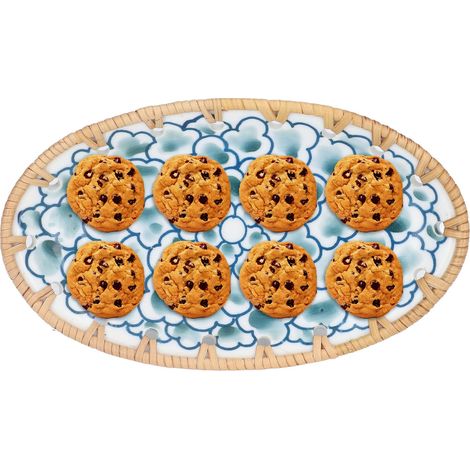 Plat ovale en porcelaine bleue et blanche tissée à la main, motif vigne vietnamienne Thu petit plat en porcelaine à motif rotin plat en porcelaine bleu foncé à motifs floraux. (1/5)
