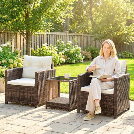 Set da bistrot in rattan, set di mobili da giardino composto da 3 pezzi con 2 poltrone, tavolo in vetro a 2 ripiani, cuscini di seduta rimovibili, bianco crema
