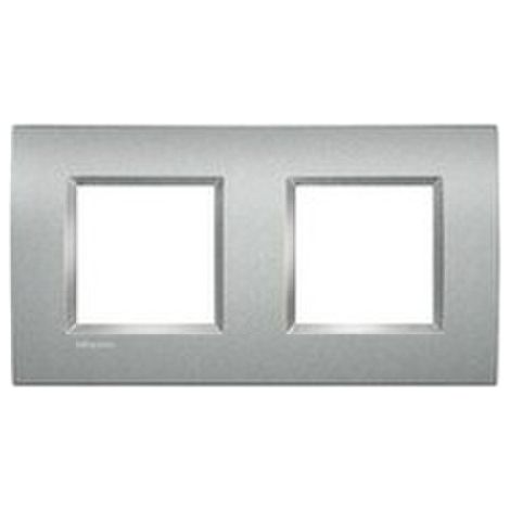 Plaque carrée Livinglight Tech 2 x 2 modules LNA4802M2TE