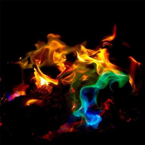 2 sachets de poudre colorante pour flammes de feu de camp et de cheminée (1/5)
