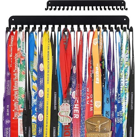 Support Pour Médailles - En Acier Pur - Fixation Murale - 20 Crochets - Dimensions 40,6 x 4,5 x 0,3 cm - Pour Gymnastique Football Rugby Course Marathon (1/3)