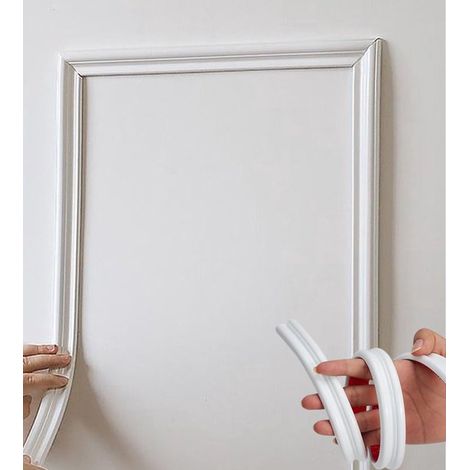 Rivestimento murale decorativo autoadesivo in PVC 2,7 × 300 cm Striscia di rifinitura flessibile Strisce murali autoadesive Battiscopa flessibile Multifunzionale (1/5)