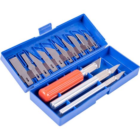 Jeu de 3 cutters - livrés dans un coffret - multirex (1/2)