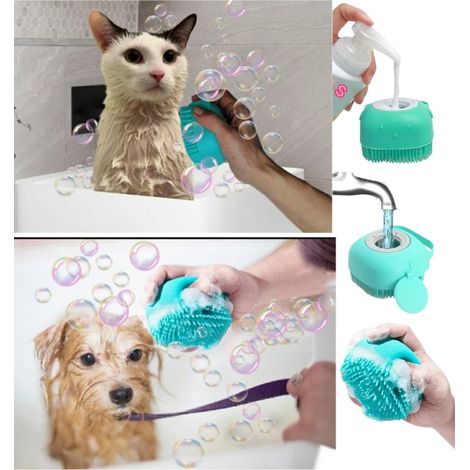 Bath brush for dogs and cats