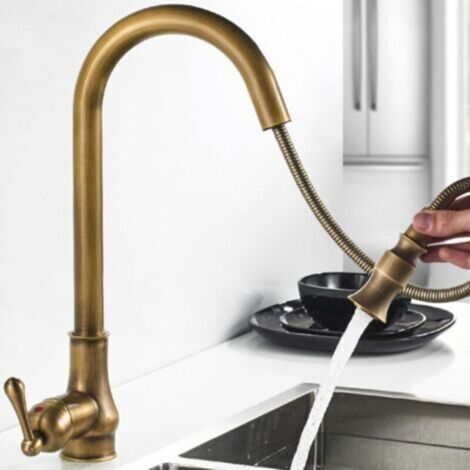 Robinet de cuisine en laiton antique en bronze antique, robinets mélangeurs répandus en cuivre monotrou avec pulvérisateur rétractable