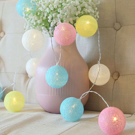 Guirlande lumineuse LED décorative pour Noël et le Nouvel An, pour la maison, avec boules de coton, boules de rotin, guirlandes féériques, lumières clignotantes, couleurs bonbon, 2 mètres, 10 lumières (1/5)