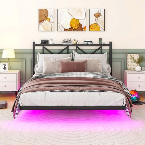 Letto in metallo nero 140x200 cm con LED, testiera portaoggetti e stazione di ricarica