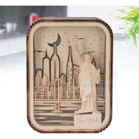 Lámpara de mesa LED 3D City Series de madera tallada: innovadora lámpara de pie de madera tallada con función de carga USB, iluminación ambiental para oficina o dormitorio, estilo neoyorquino. (1/5)