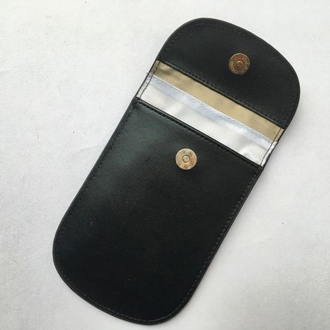 Pochette de protection Faraday contre les signaux RFID - pour clés de voiture, blocage RFID, porte-clés, antivol, sécurité, protection contre le vol et l'ouverture sans clé (1/5)
