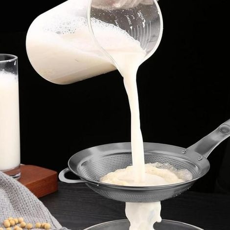 Passoire fine à trous perforés en acier inoxydable avec poignée, lot de 2, pour la cuisine, la pâtisserie et le filtrage du riz. (1/5)