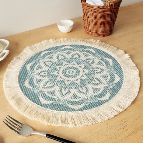 Set de table rond en coton et polyester, doux et confortable, tissé avec pompons pour la décoration de cuisine. (1/5)