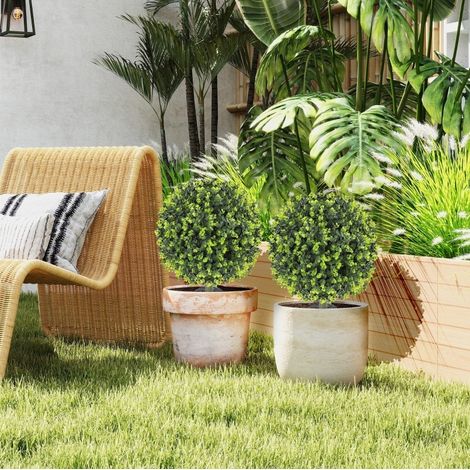 Lot de 2 plantes artificielles de buis avec piquet, vertes, résistantes aux UV (1/5)