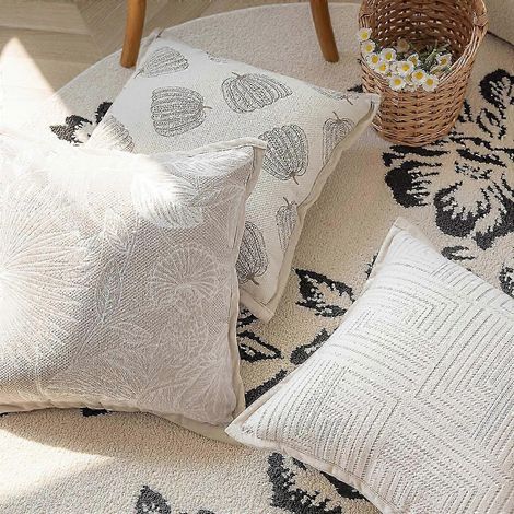 Taies d'oreiller pour canapé 45-45 cm, blanc cassé, ensemble de 3 pièces (garniture d'oreiller non comprise) (1/5)