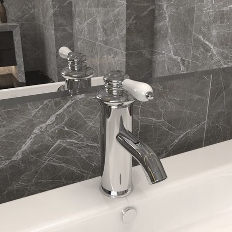 Robinet de lavabo de salle de bain Finition chromée 130x180 mm