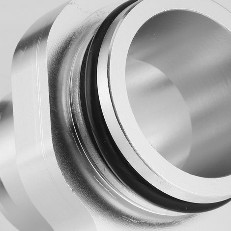 Aluminium-Kfz-Wasserschlauchanschluss mit Schlauchschellen für BMW 335i OE11537541992 11537544638 (1/4)