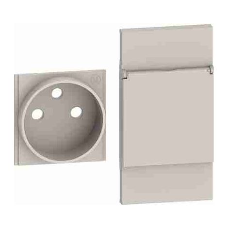 BTIKM55P Cover con sportello + top, per prese franco/belga