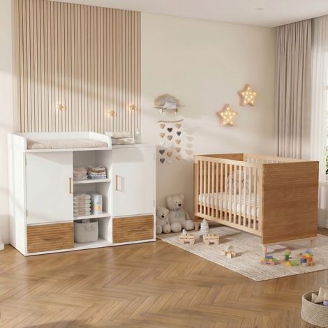 Cuna con cambiador y almacenaje de madera OKMYHOME