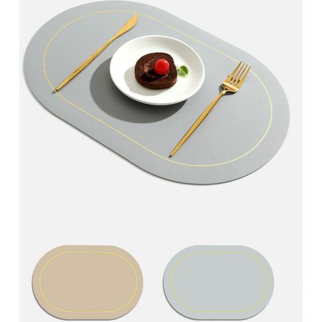 Lot de 2 sets de table ovales en cuir, résistants à l'huile et isolants, pour restaurants, hôtels et maisons. Antidérapants, ils ne permettent pas de poser les bols. Gris clair. (1/5)