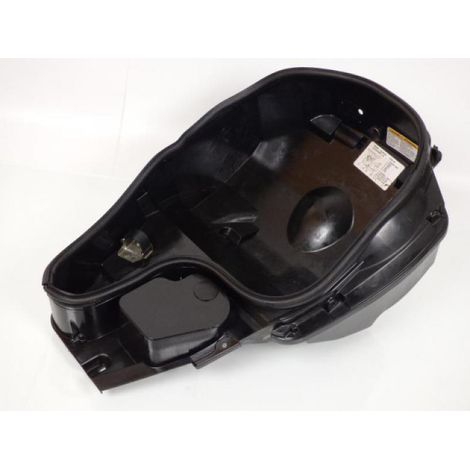 [PRODUIT D'OCCASION] Coffre origine pour scooter Suzuki 125 Burgman 2006 92211-49F0 (1/3)