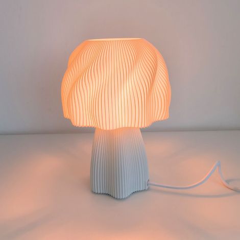 Lampada da tavolo a LED stampata in 3D – Design moderno e minimalista