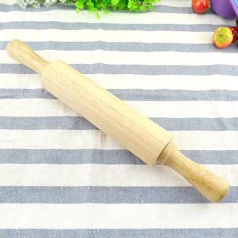 rouleau à pâtisserie. rouleau à pâtisserie. accessoires de cuisine. ustensiles de cuisine de pâtisserie. rouleau à pâtisserie. bois. 38 x 5 x 5 cm (1/2)