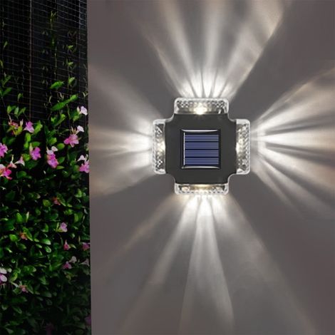 Solar Light - IP65 Waterproof - 9x9x3 cm - ABS Material - Automatic Day/Night Sensor - For Courtyard Terrace Garden Garage Stairs - 1 Piece (1/5)