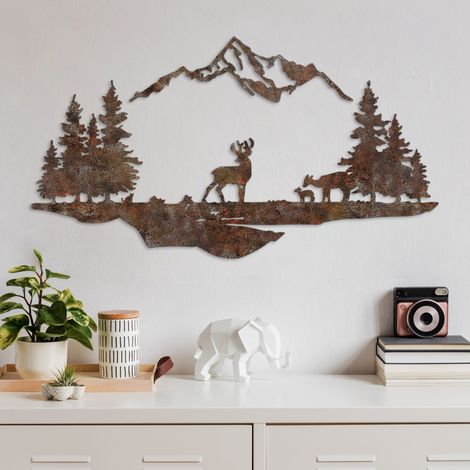 Décoration murale en métal Montagnes et animaux (1/5)