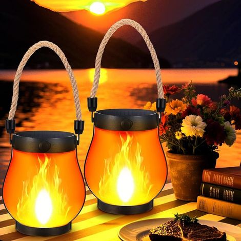 2 Pack Solar Flame Lantern Lights — Flame Flicking Hanging Lanterns Outdoor, Lumières de jardin imperméables avec 2 modes USB de charge double et cour solaire, décor de patio (1/5)