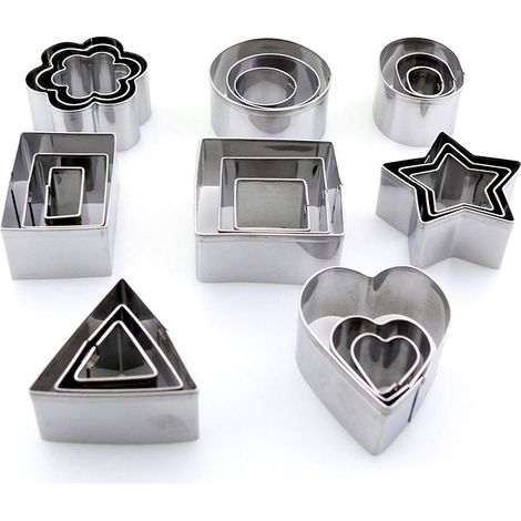 Ensemble de 24 emporte-pièces avec boîte en acier inoxydable, formes polygonales pour biscuits, pain, fondant et mousse