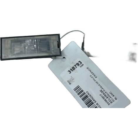 Eclaireur Plaque De Police DACIA Sandero [PRODUIT D'OCCASION]♻️8200480127 (1/3)