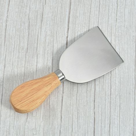 Set aus vier Käsemessern aus rundem Gummibaumholz, in einer hölzernen Geschenkbox. (1/5)
