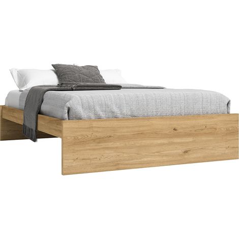 Altobuy – Lit adulte 140x190cm effet chêne – Structure en mélaminé – Dimensions 150,6 x 195,6 x H38,3 cm – Sommier non inclus (1/4)