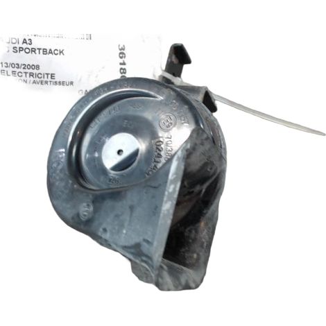 [PRODUIT D'OCCASION] Klaxon / Avertisseur AUDI A3 Sportback ♻️ Ref Oe. 8p0951209b - Garantie à vie (1/3)