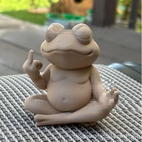 Nouvelles statues de grenouilles méditatives imprimées en 3D « The Meditative Frog Menace » - Marron clair