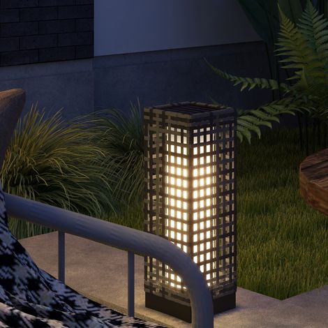 Lampada da esterno con pannello solare, accensione automatica, autonomia di 8 ore, effetto rattan, acciaio, 15,5 x 15,5 x 46 cm, grigio