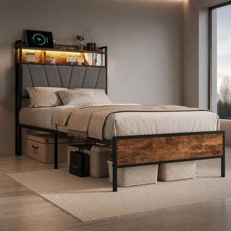 Letto singolo 90x200 cm, Testiera con mensola portaoggetti, porta USB Type-C e LED, Struttura in metallo e MDF, Legno scuro e grigio (1/5)