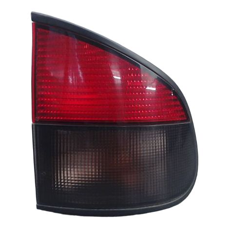 Feu Arrieree Droit RENAULT Safrane [PRODUIT D'OCCASION]♻️7701035700 (1/2)