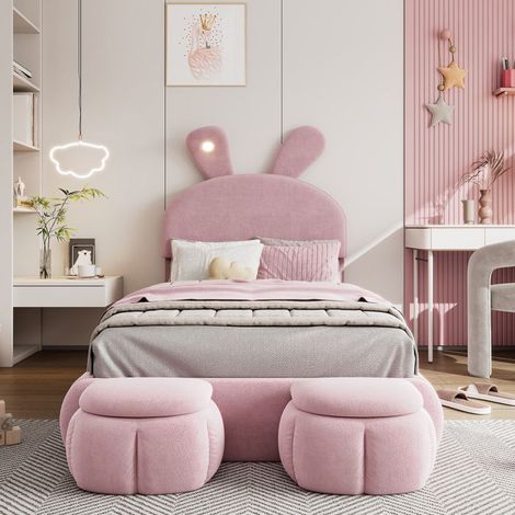 Lit rembourré 90 x 200 cm rose — velours, oreilles de lapin avec LED, sommier à lattes + 2 tabourets (1/5)