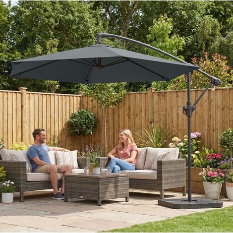 Sombrilla de jardín excéntrica de metal gris oscuro Ø300 cm con manivela, ventilación y base de cruz con 4 pesos incluidos