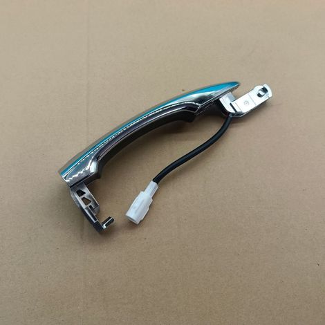 Suitable for Nissan Altima/L34 exterior door handles with inductor and 4-pin connector. (1/4)