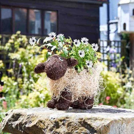 Shelley Sheep Flower Planters Novelty Rattan Straw Plant Pots Shelley Sheep and Scottie Dog Garden Decor with a Purpose Garden Lawn and Patio Planters (1/4)