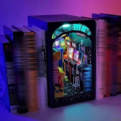 Arcade Themed Booknook, 3D Wooden Puzzle Booknook, DIY Book Nook Kit, 3D Wooden Puzzle Bookend Bookshelf Insert Decor with LED Light for Teens and Adu