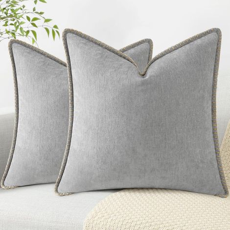 BEBUSINGOTO Weiche Kissenbezüge 50x50cm, 2er-Set, neutrale Dekokissenbezüge aus Samt im Landhausstil mit genähtem Rand (1/5)