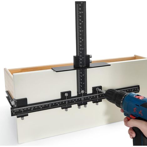 Gabarit de Quincaillerie d'Armoire en Alliage d'Aluminium Gabarit de Perçage Ajustable de Poignées Portes avec Poinçon Central Outil de Gabarit pour Installation de Boutons de Portes de Tiroirs (1/5)