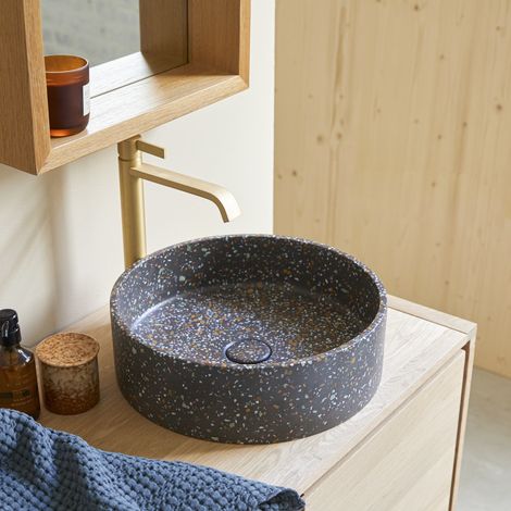 Vasque ronde en terrazzo confetti Gina (1/4)