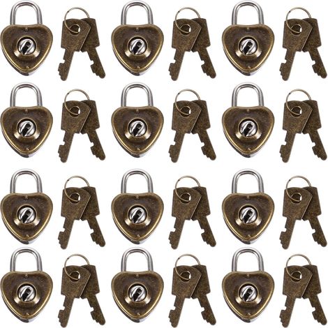 mit 12 Mini Schlüsselschlössern im Herzdesign für sicheren