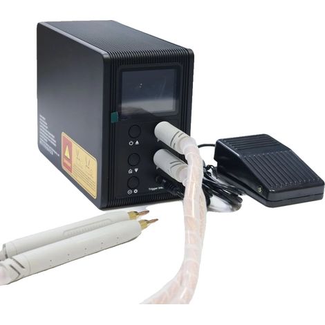 Soudeuse à point portable, Tension d'entrée 9V, Courant de sortie 3250A, Puissance de sortie 29.2KW, Dimensions 180x131x80mm, Poids net 1.65kg (1/5)