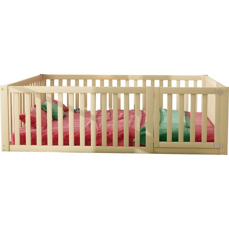 Cama infantil de suelo de madera maciza color natural 140x200 cm con valla y puerta, sin somier (1/5)