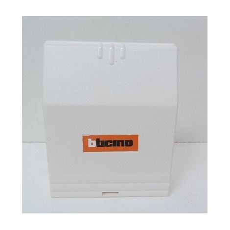 Gestionnaire de porte câblage Bus analogique boitier 140X133X54mm pour control d'accès ACIA BTICINO 004777
